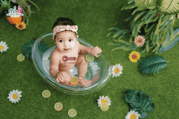 Alasan Mengapa Bayi Perlu Air Hangat